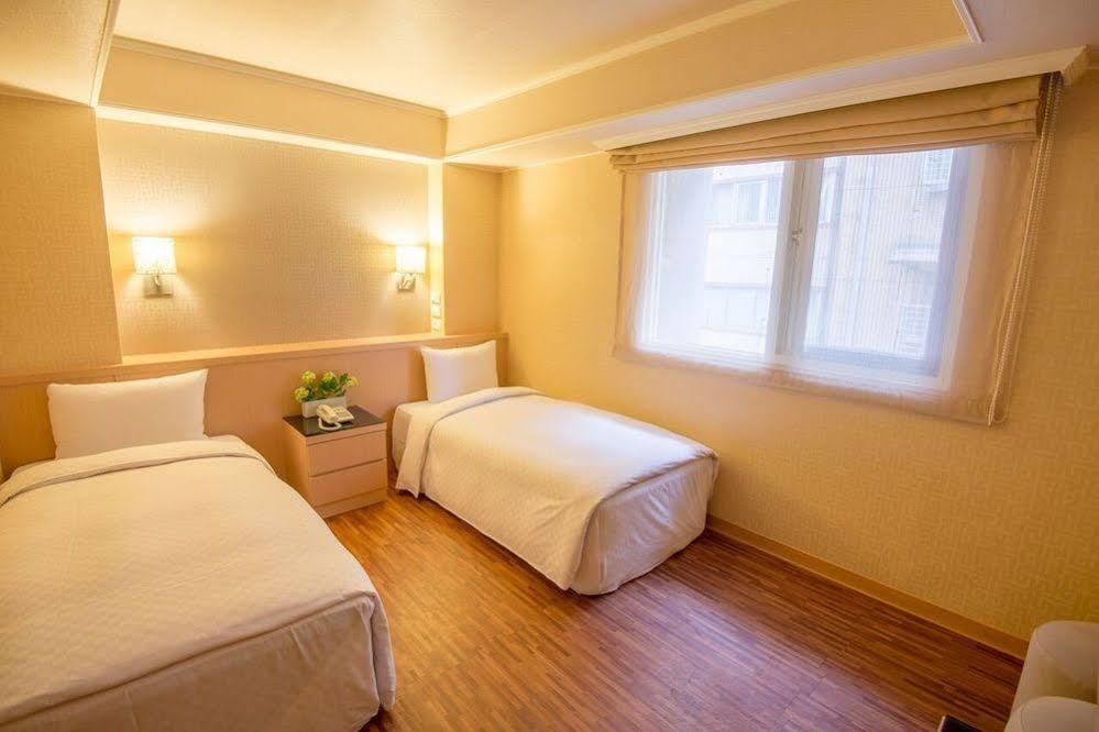 Good Life Hotel - Shang Hwa Taipei Exteriör bild